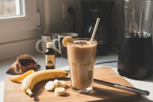 Smoothie banane-cacao-vanille